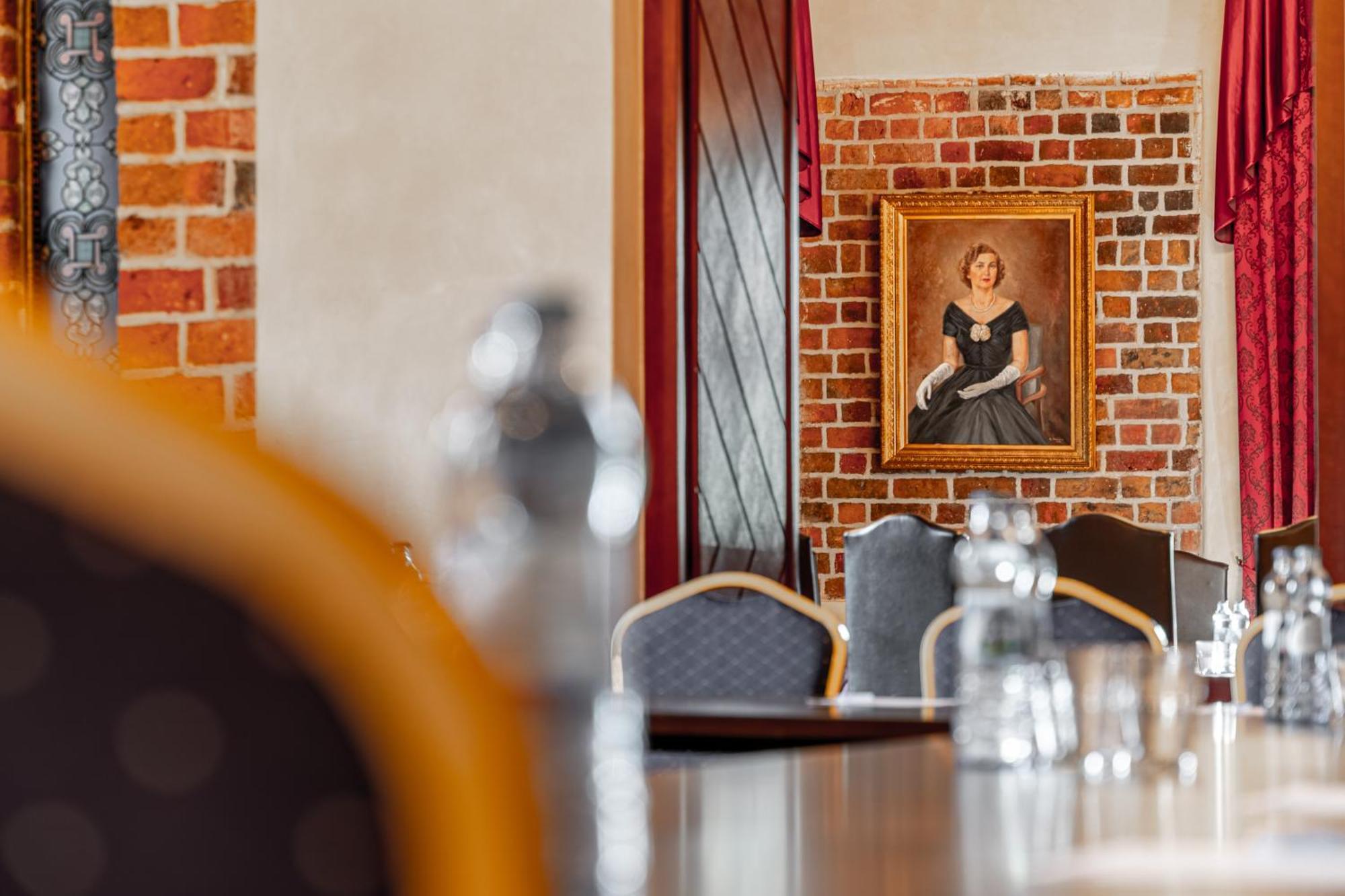 Zamek Uniejow Apart otel Dış mekan fotoğraf