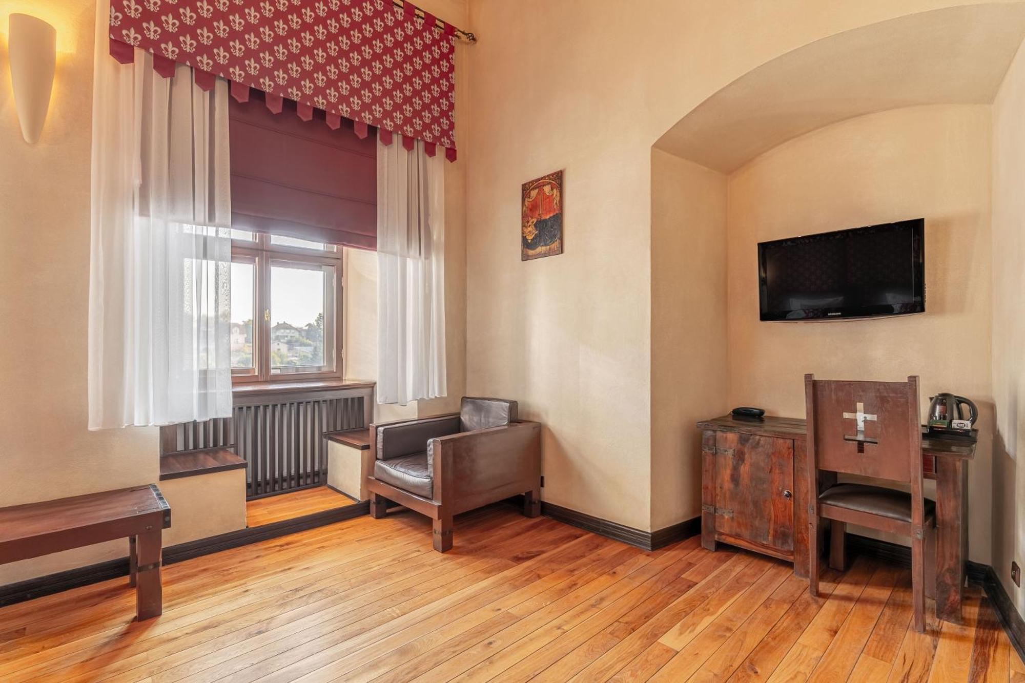 Zamek Uniejow Apart otel Dış mekan fotoğraf