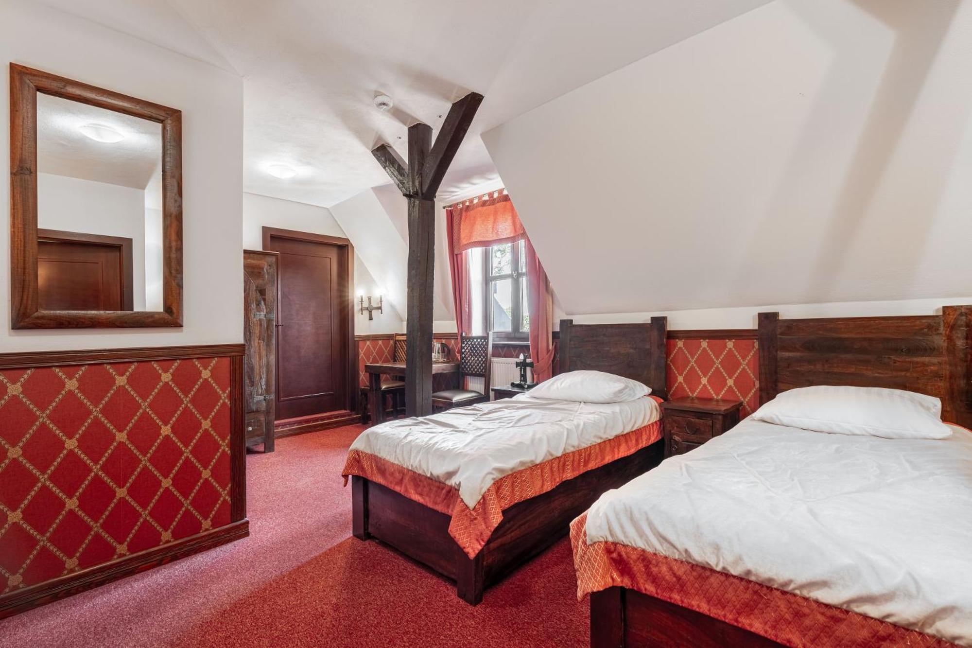 Zamek Uniejow Apart otel Dış mekan fotoğraf